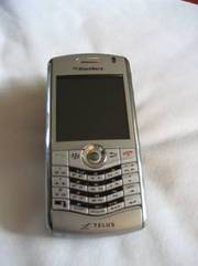 Telus Blackberry Pearl 8130 w/ Motorola T305 hands free